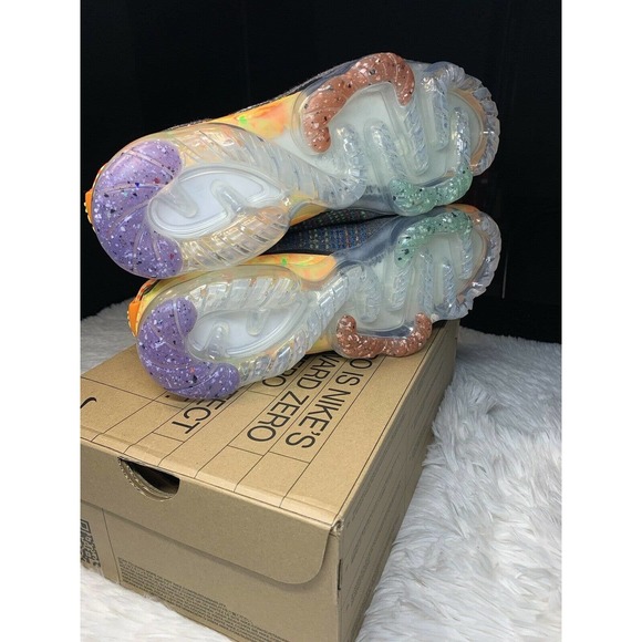 Nike Air VaporMax 2020 FK Flyknit  7Y / Women 8.5 - Picture 4 of 4